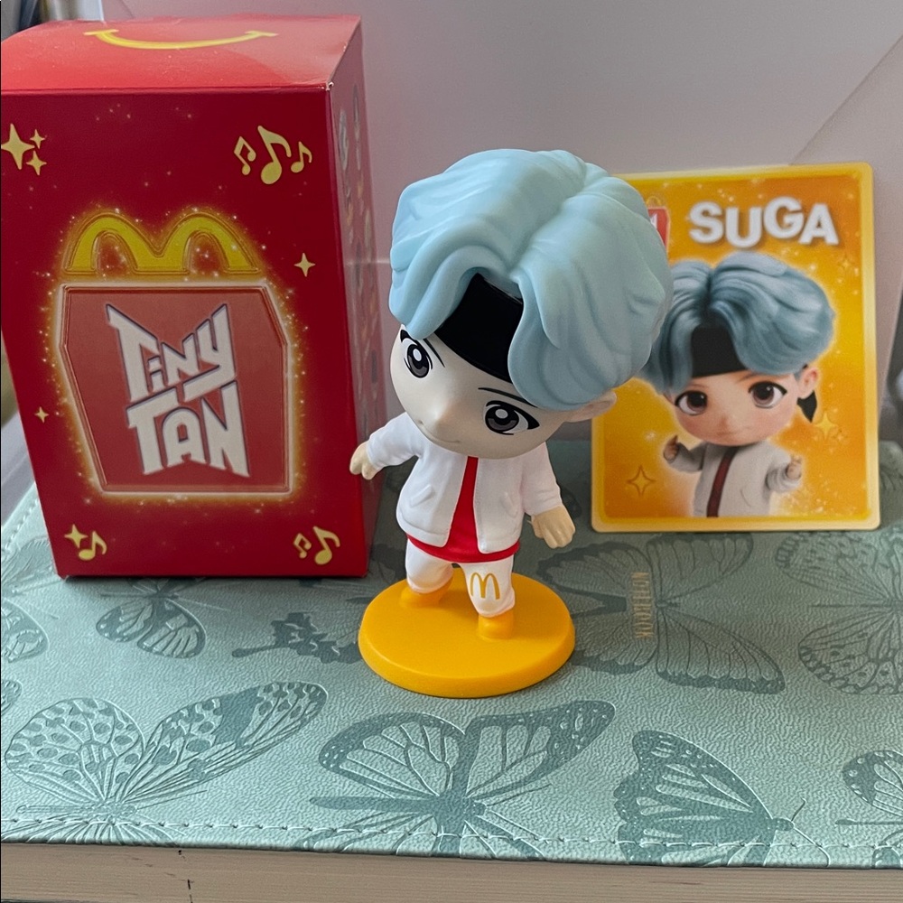 SUGA Figure with Blue Hair